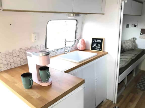 Vintage 1969 Airstream - Desert Getaway